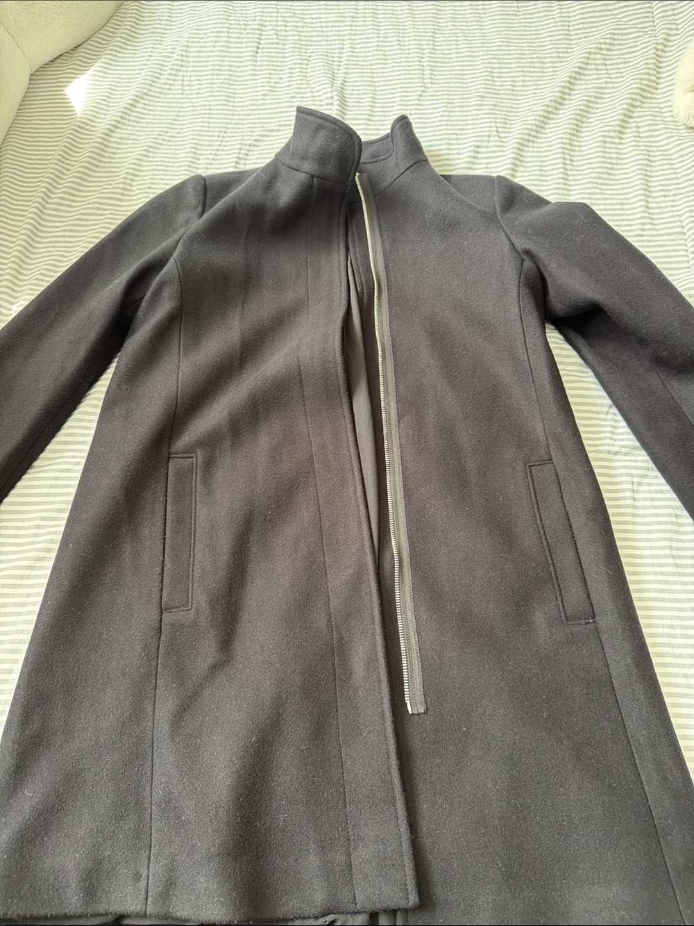 Classic Black Wool-Blend Zip Coat
